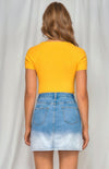 Keep your style ahead of the game with the Lola Essential Energy Yellow Ribbed Cutout Cross-Front Top! Stretchy ribbed knit fabric shapes this on-trend top that has a cross-front neckline that forms a keyhole cutout atop a fitted, short sleeve bodice with a slightly cropped hem.